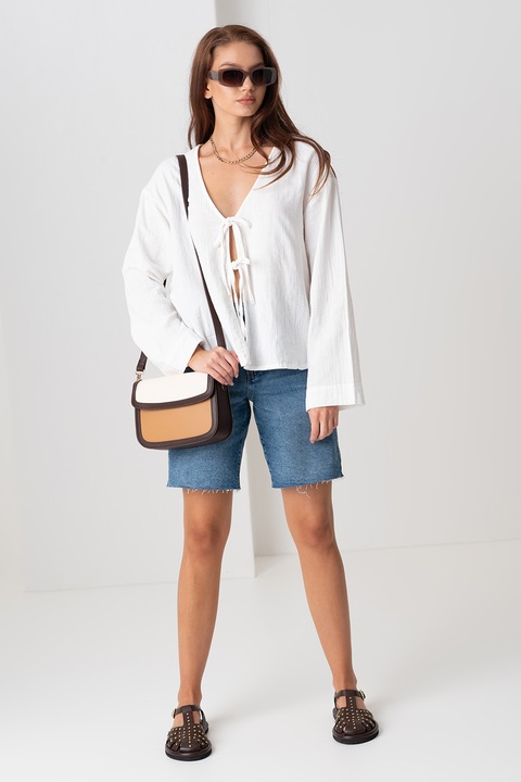 Pieces, Bluza din bumbac organic cu decolteu in V si detaliu cu funda, Alb