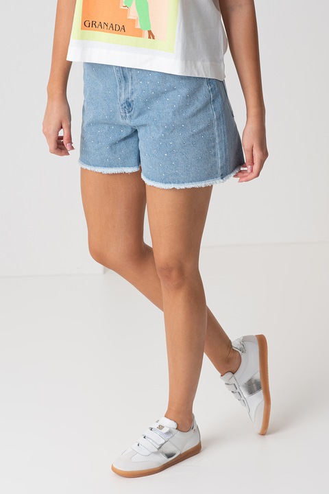 Pieces, Къси дънки с декоративни камъни и незавършен подгъв, Светлосин