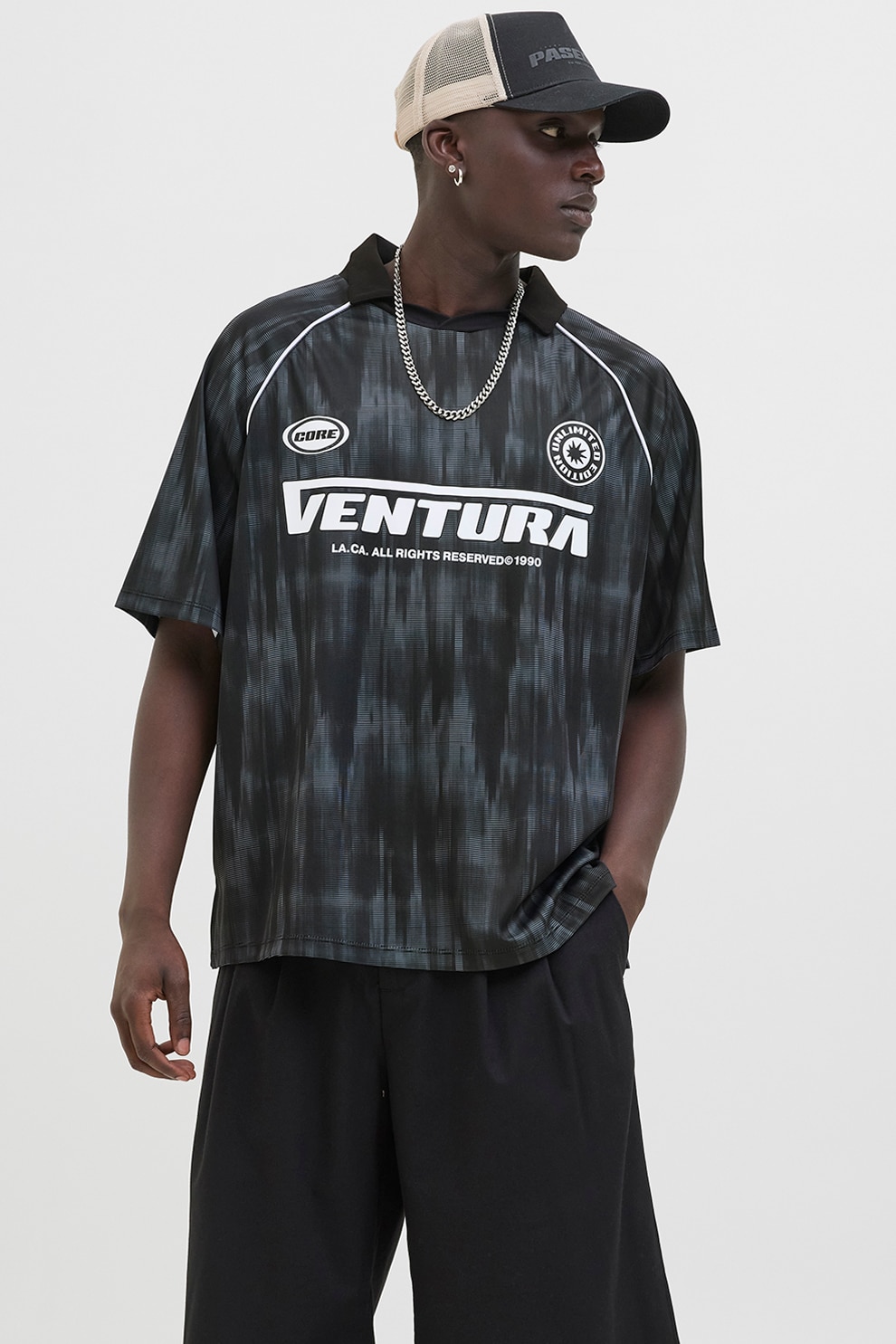 Jack & Jones, Tricou polo cu imprimeu text, Alb, Negru, Gri antracit, M