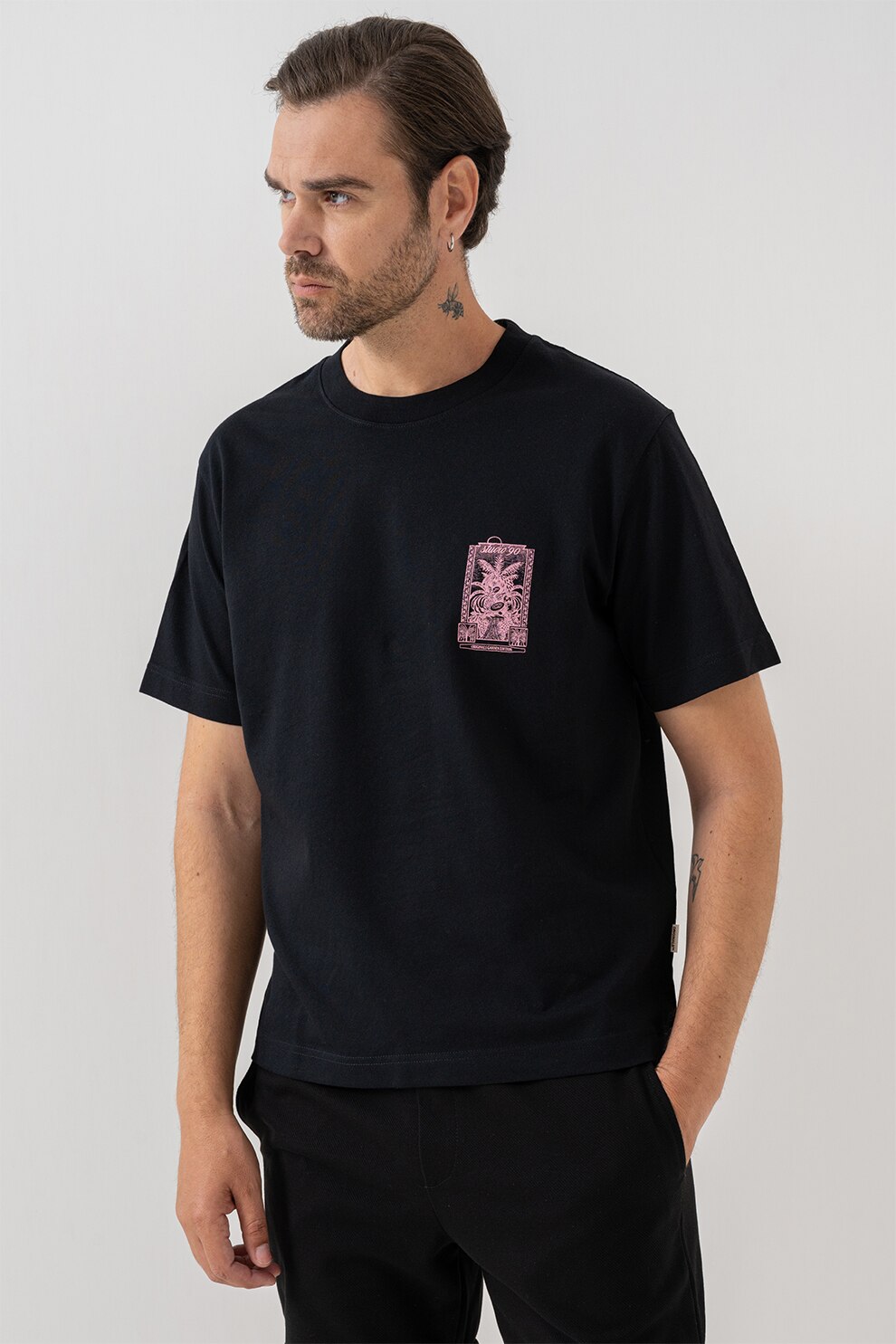 Jack & Jones, Tricou cu imprimeu pe partea din spate, Negru, Roz pastel, Alb murdar, XL