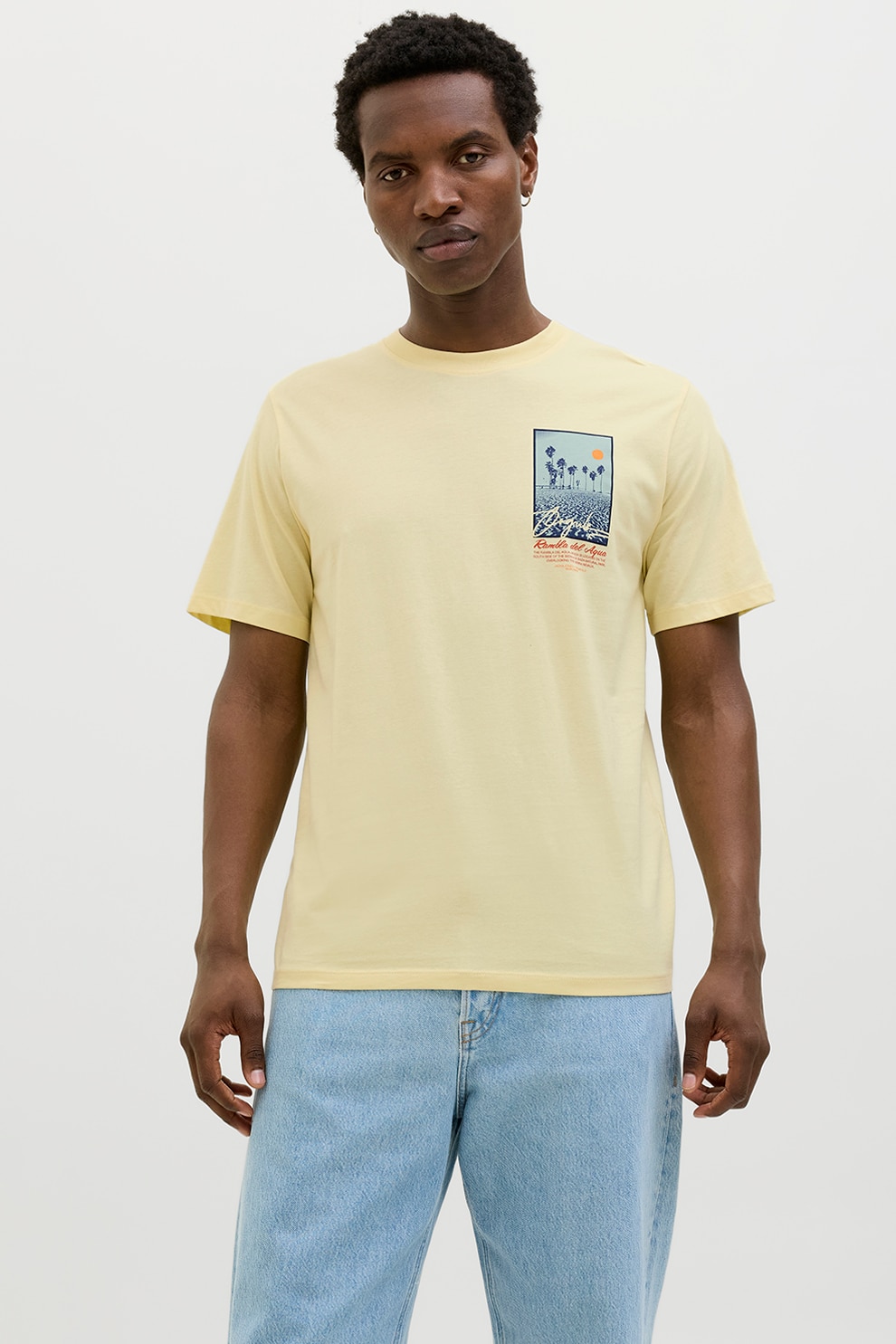 Jack & Jones, Tricou din bumbac cu detaliu cu imprimeu pe piept, Albastru inchis, Galben pal, S