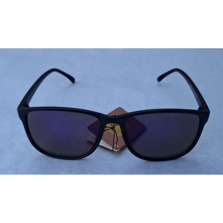 Слънчеви очила, oversized type, черен цвят, лилави лещи