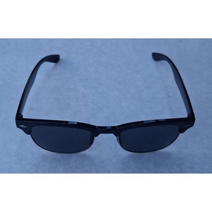 Дамски слънчеви очила