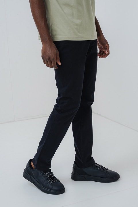 BOSS, Pantaloni slim-fit cu buzunare, Negru