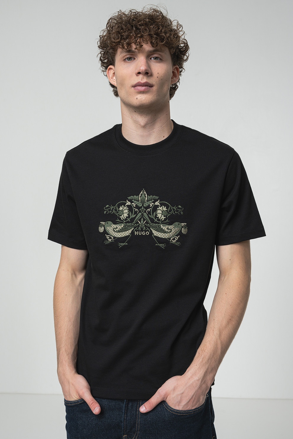 HUGO, Tricou regular-fit cu decolteu la baza gatului, Negru, M