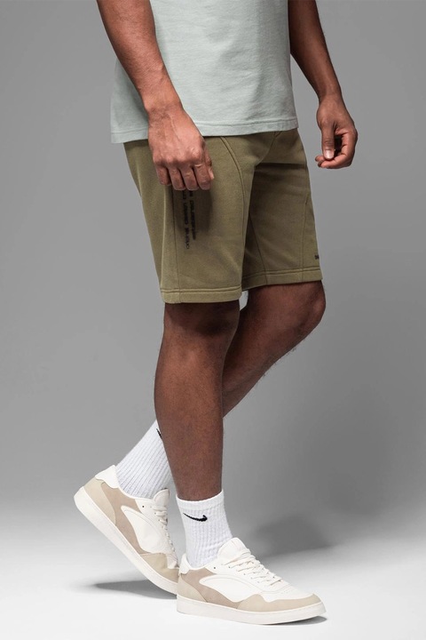 OMBRE, Pantaloni scurti slim fit din amestec de bumbac, Verde masliniu