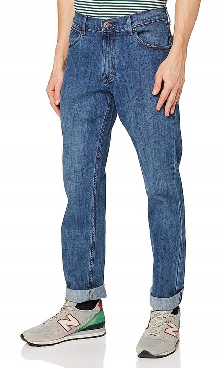 Blugi barbati Wrangler, model drept, albastru, din colectia RED KABEL, usor elastici, cu buzunare nituite