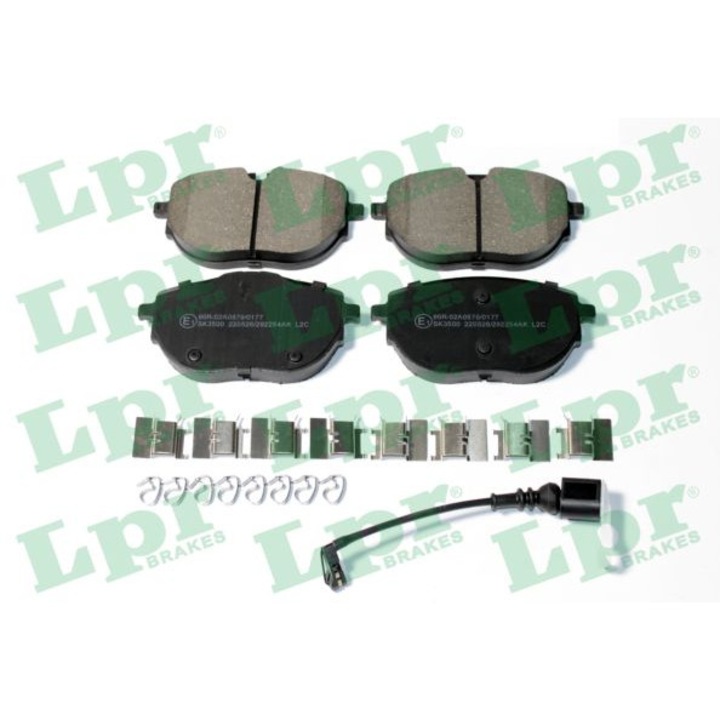 Fékbetét készlet, LPR, 135,7x72x17,9mm, adalékanyagokkal