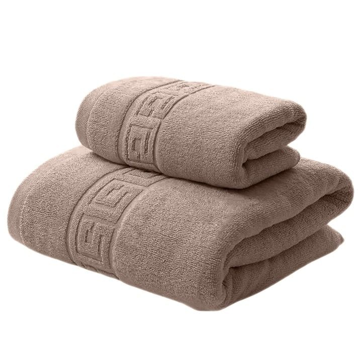 2 db-os 100% pamut törölköző szett, 500 g/m², NufJoy®, nagyon puha, OEKO TEX tanúsítvánnyal, 1 db fürdőlepedő 70x140 cm és 1 db kéztörlő 50x90 cm, szuper nedvszívó, többszöri mosást kibír, bézs színű