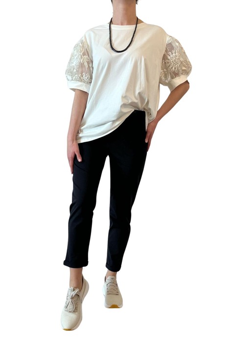 Bluza Alba cu Detalii Florale si Maneci Transparente, S-M-L EU