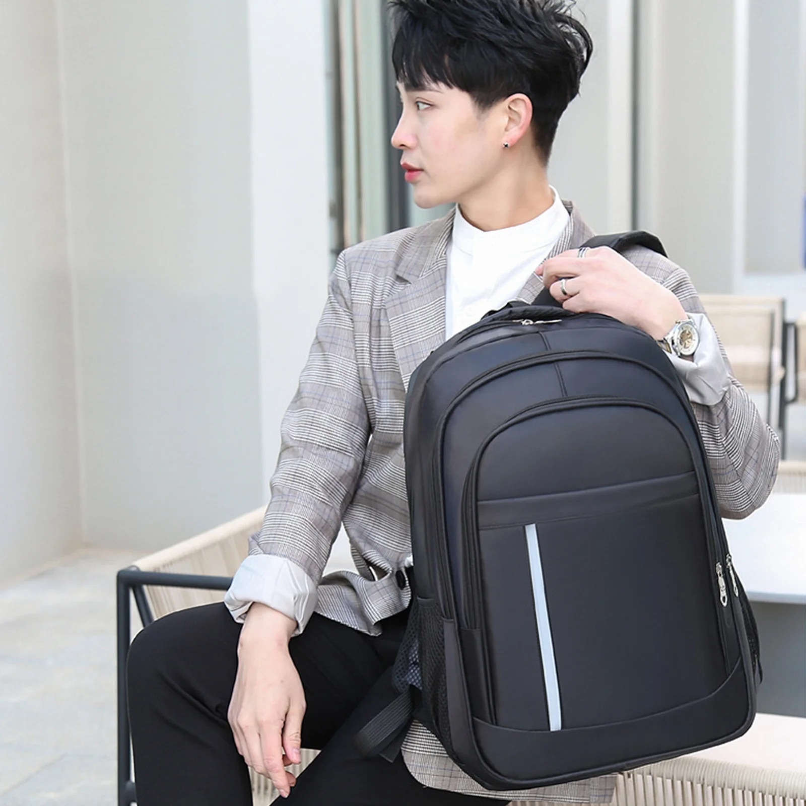 Rucsac laptop unisex, 15.6 inch, bretele ajustabile, material textil, 52x35x15cm