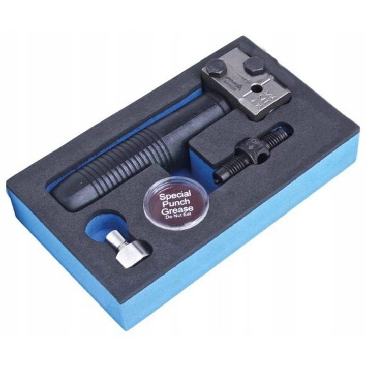 Presa pentru evazarea conductelor de frana din cupru si otel