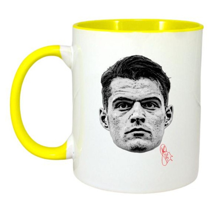 Cana cu fotbalistul Granit Xhaka-Bayer Leverkusen, Cri-Flo, Ceramica, 330ml. Maner si interior Galben