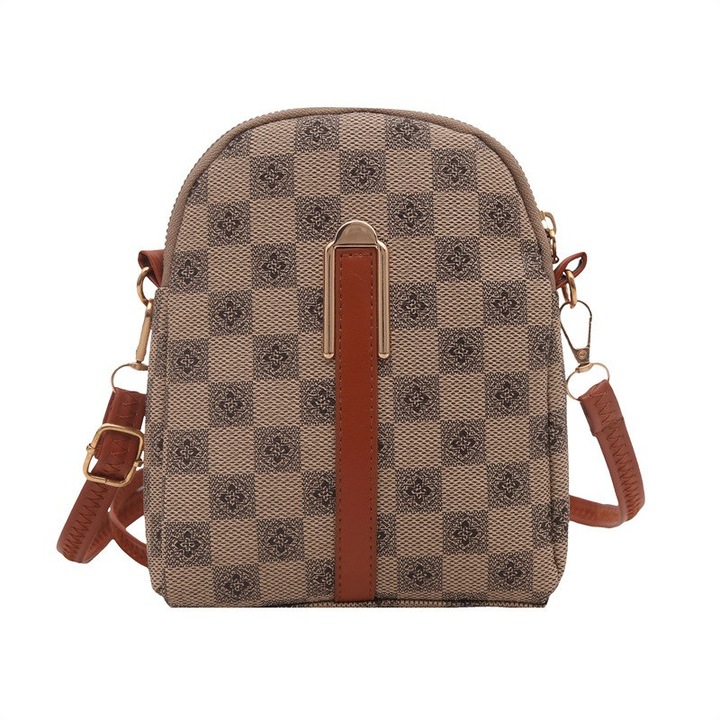 Kis négyzet alakú válltáska nyomtatással