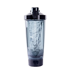 Шейкъри и бутилки