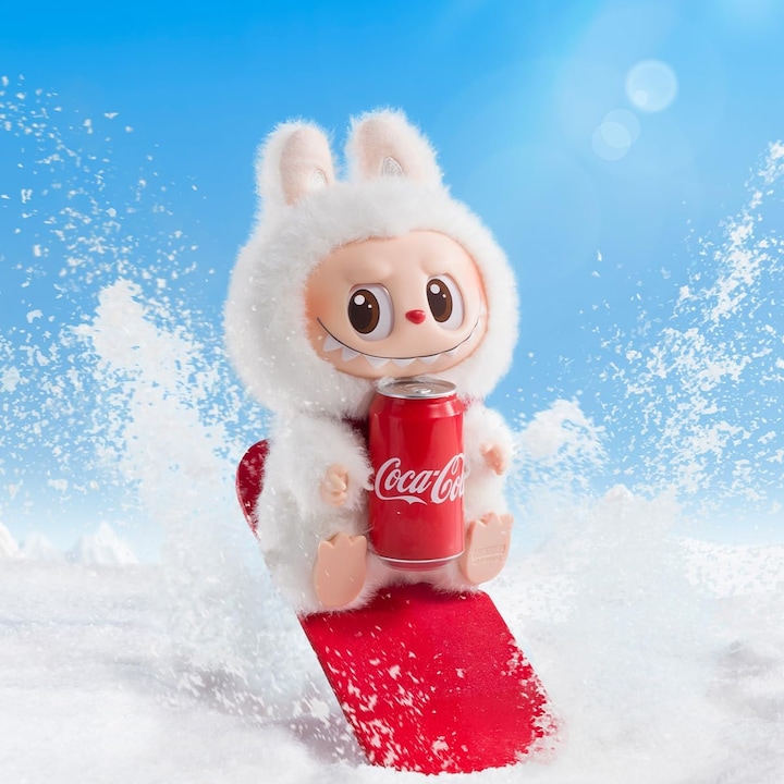 Figurina LABUBU Monsters COCA-COLA, PVC, 8x5x5cm