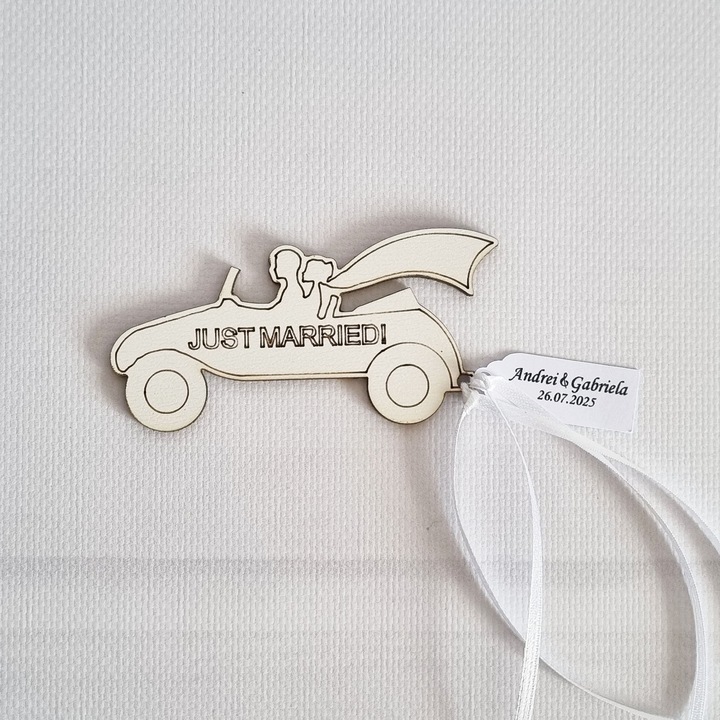 Marturie nunta magnet Just married, Zenini, alb, 8 cm