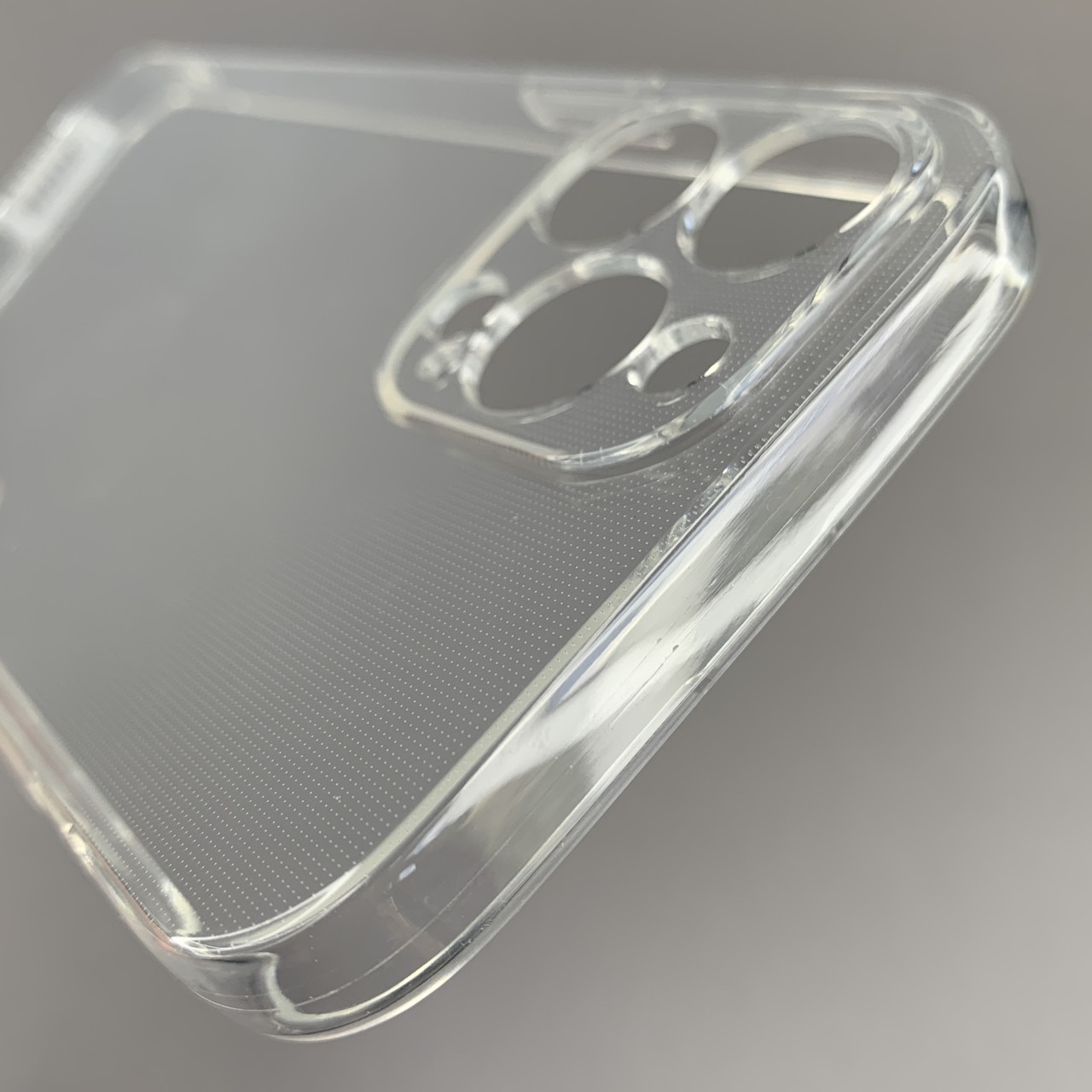 Husa protectie Mat-Tech compatibila cu iPhone 15 Pro Max, Anti-soc, 2MM, Protectie Camera, Decupaje Precise, Rezistenta la impact, Margini ridicate pentru protectia ecranului, Transparenta