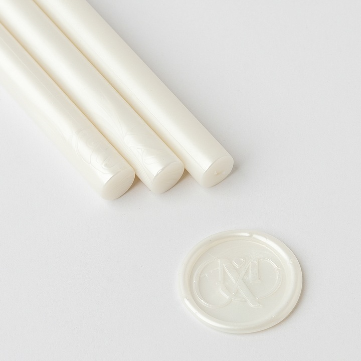 Batoane ceara pentru sigilii de ceara, Mariart, culoare Alb perlat, diametru 11mm, cantitate pentru 60 sigilii, invitatii nunta, botez, artizanat, plicuri, papetarie evenimentetoane ceara pentru sigilii de ceara, Mariart, culoare Alb perlat, dimensiune