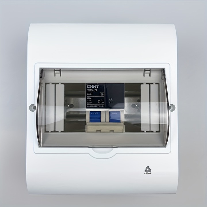 Cutie pentru sigurante dimensiuni (4-6 circuite) cu distributie de energie electrica, protectie impotriva scurgerilor