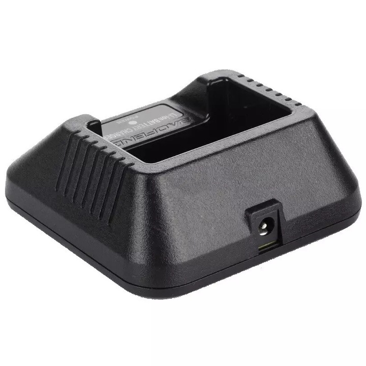 Asztali töltő Baofeng UV-5R, UV-6R készülékekhez
