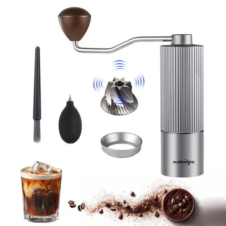 Ръчна кафемелачка; Материал от алуминиева сплав; Двойни лагери; CNC седмоъгълна смилаща сърцевина; Регулируема дебелина; Конфигурация: пръстен за зърна, четка за почистване, топка за издухване на въздух; Сребърна; диаметър 5 см; Височина 14,6 см;