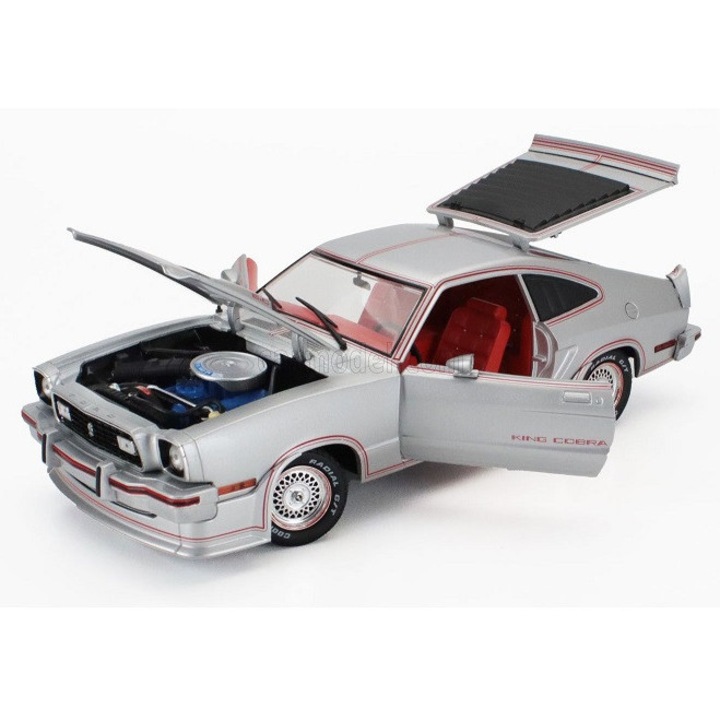 Macheta Ford Mustang 2 King Cobra 1978 argintiu - 1/18 Greenlight