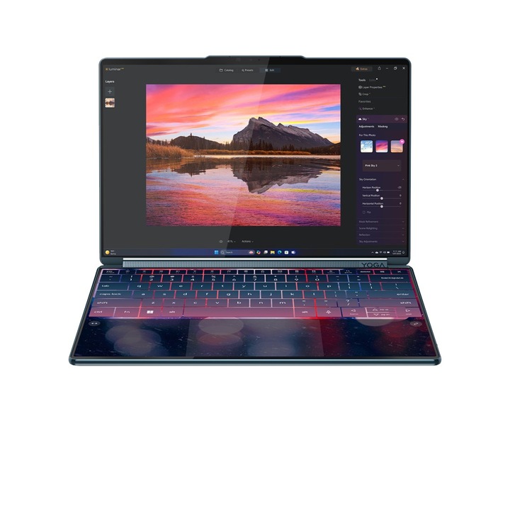 Lenovo Yoga Book 9 laptop, 14"-os 2.8K érintőképernyő, Intel Core Ultra 7 255H processzor akár 5.1 GHz-ig, 32 GB RAM LPDDR5x 8400, 1 TB SSD, Intel Arc 140T, Windows 11 Pro, Tidal Teal 1 TB