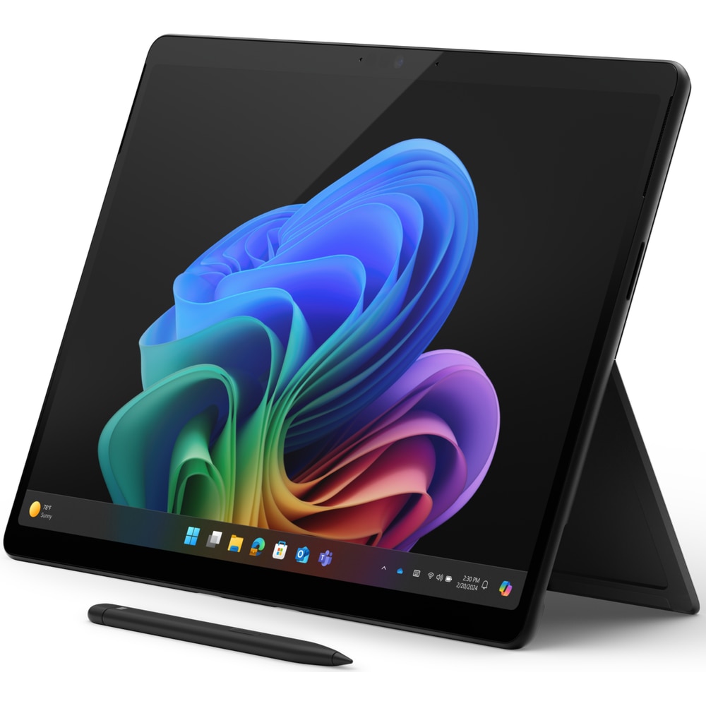 Tableta Microsoft Surface Pro 11 Copilot+PC, Procesor Intel Core Ultra 7 266V, Ecran OLED 13", 16GB RAM, 512GB SSD, Windows 11 Pro Negru