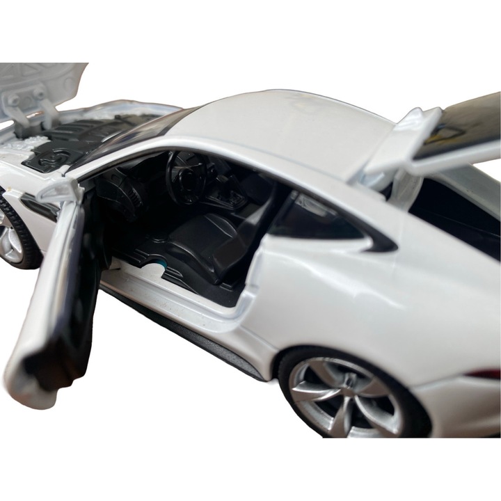 1/32 méretarányú Jaguar F-Type Tayumo modell fényekkel és hangokkal