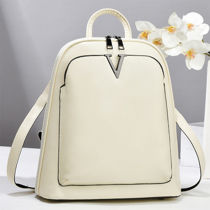 Rucsac dama 2 in1, transformabil in geanta, cu bareta reglabila sau maner fix, bretele reglabile, piele ecologica, 8 compartimente spatioase, alb/crem