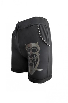 Pantaloni scurti dama - AYLIN SPORTS - negru cu imprimeu bufnita si perle pe buzunare - L Pantaloni scurti dama - AYLIN SPORTS - negru cu imprimeu bufnita si perle pe buzunare - L