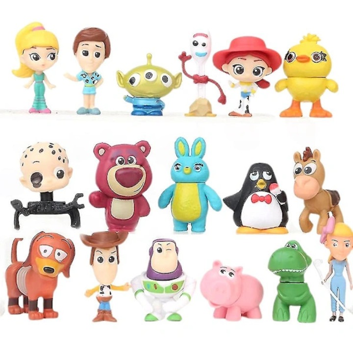 Комплект от 17 фигурки от Играта на играчките, PVC, 3.5x5 см, за деца, подарък