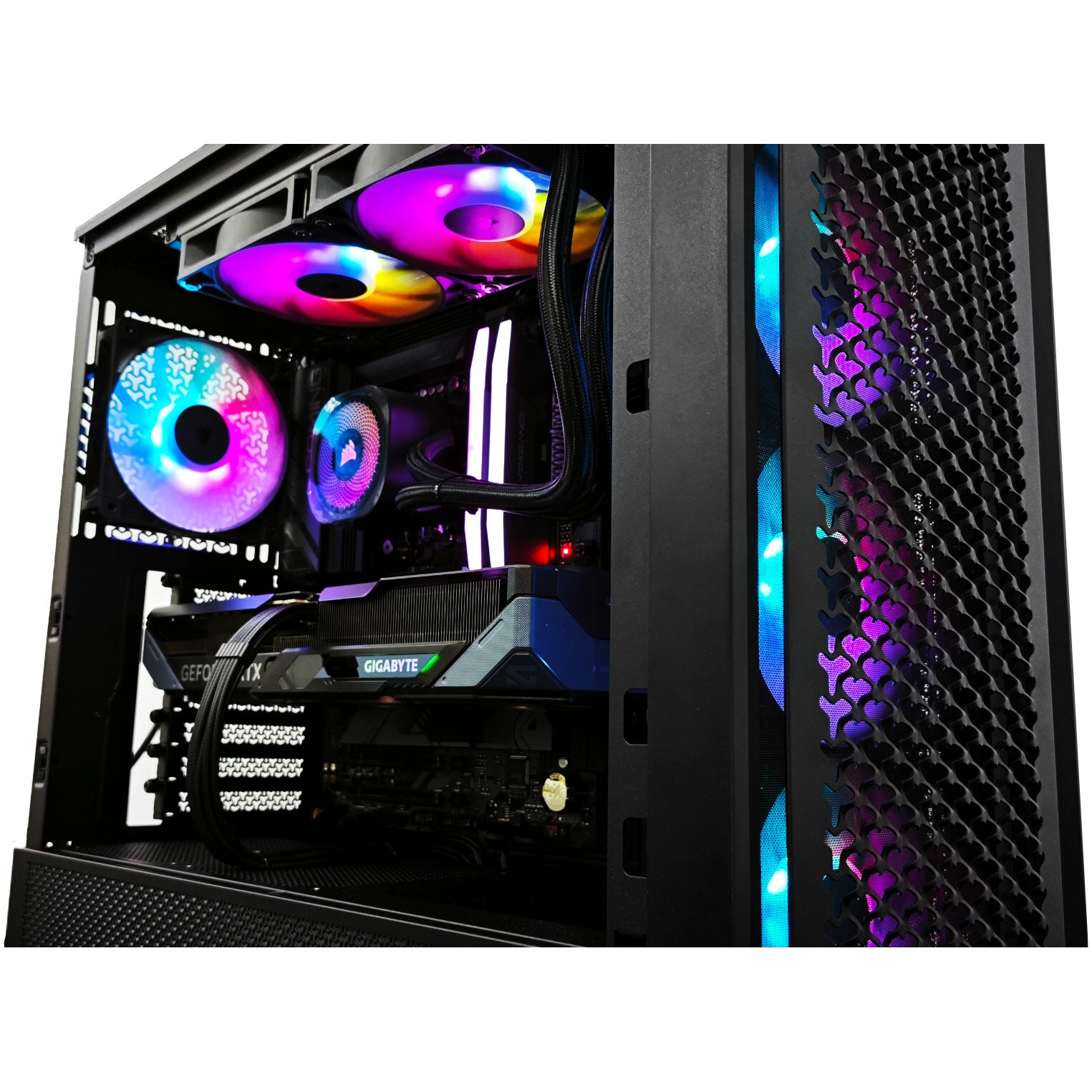 Sistem Desktop PC Gaming A+ cu procesor AMD Ryzen™ 7 7800X3D pana