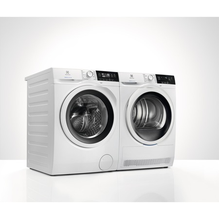 Masina de spalat rufe Electrolux PerfectCare600 EW6F328W, 8 kg, 1200 RPM, Clasa D, Motor Inverter, SensiCare, SoftPlus, Alb
