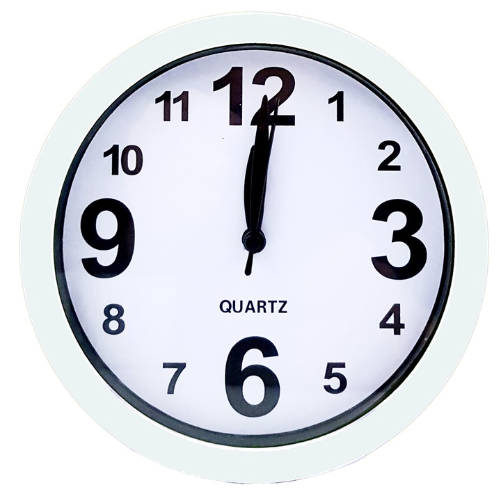 Ceas de masa AndrexNET K40, functie alarma, alimentare 1 x baterie AA 1.5V, diametru 16 cm, alb