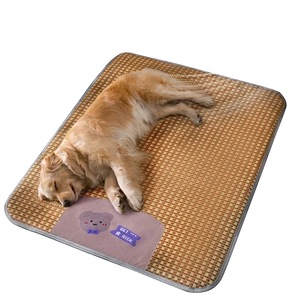 Culcusuri, perne si saltele pentru animale