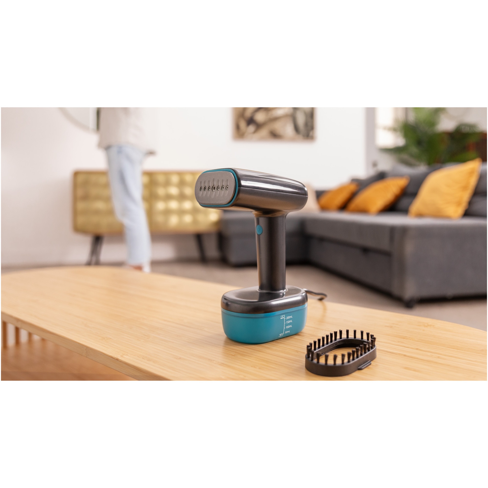 Aparat de calcat vertical cu abur Cecotec IronHero 1800 Force 8508_crs, 1800 W, talpa ceramica si indicator luminos de functie, sistem anti drip, auto shut off, Fast Steam, negru