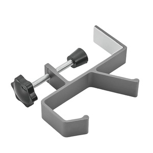 Suporturi si accesorii de baie