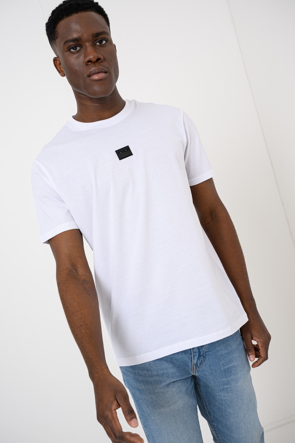 ARMANI EXCHANGE, Tricou de bumbac cu decolteu la baza gatului si logo, Alb optic, Negru, XL