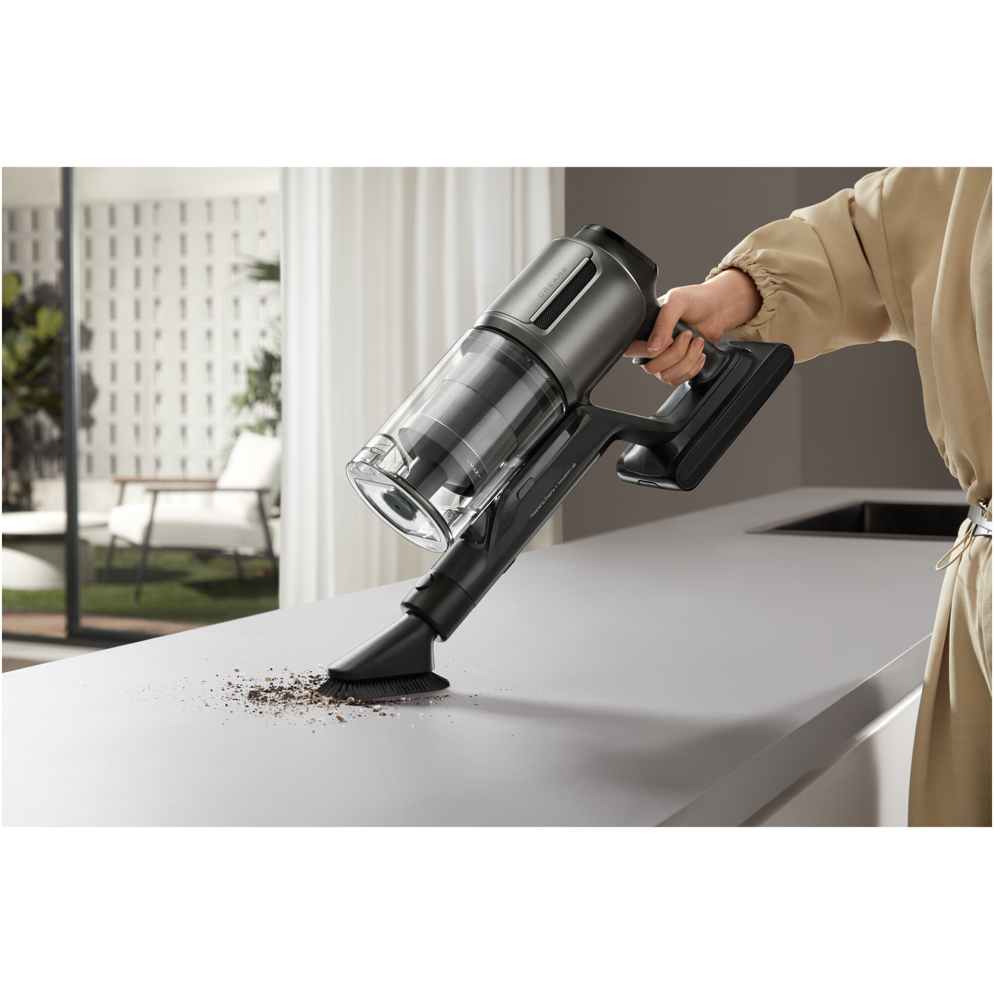 Aspirator vertical Dreame Z30 AquaCycle VZV77B, 28000Pa, 310AW, HEPA H14 99,99%, autonomie 90 min, baterie 3200mAh, rezervor 0,6L, perie umeda motorizat, perii CelesTect™ cu iluminare, perie anti-incurcare, LCD, negru-gri