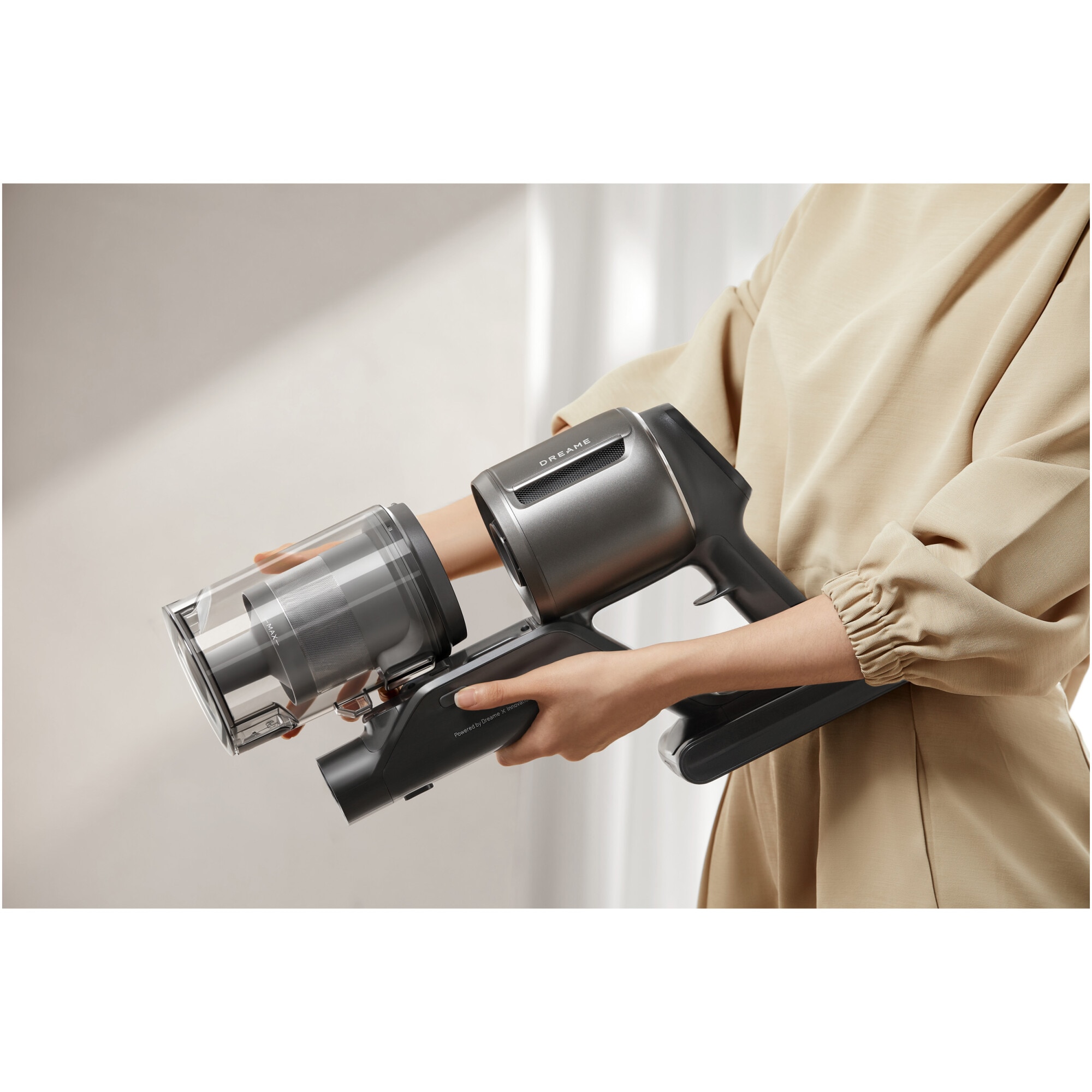 Aspirator vertical Dreame Z30 AquaCycle VZV77B, 28000Pa, 310AW, HEPA H14 99,99%, autonomie 90 min, baterie 3200mAh, rezervor 0,6L, perie umeda motorizat, perii CelesTect™ cu iluminare, perie anti-incurcare, LCD, negru-gri