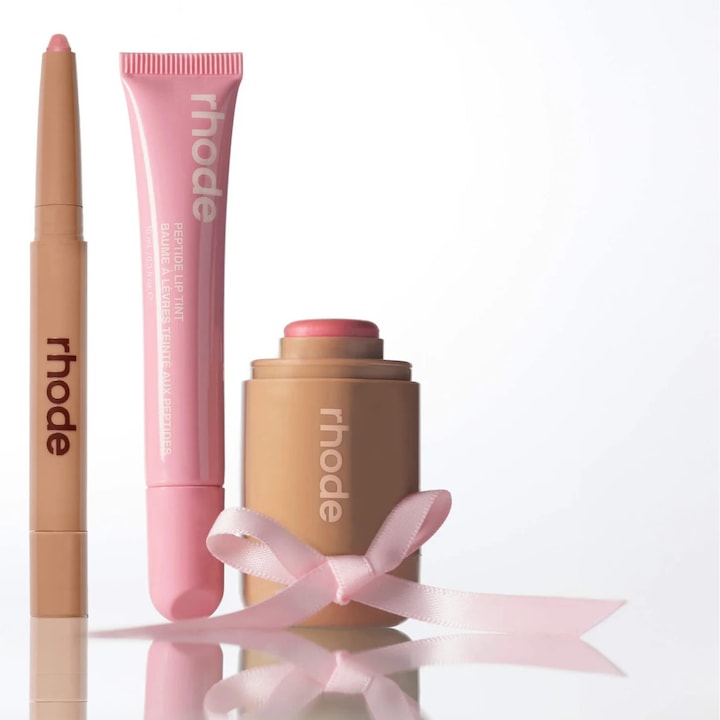 Кое е Най-Доброто Червило - Комфорт, Цвят И Грижа За Устните Червило,Rhode глазур за устни, червено, писалка за устни комплект от три