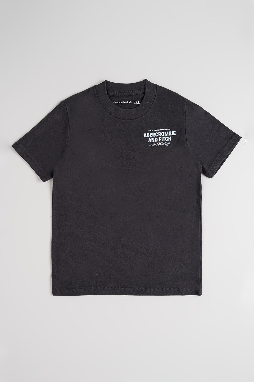 Abercrombie & Fitch, Tricou cu imprimeu text contrastant pe spate, Gri antracit, 135-145 CM