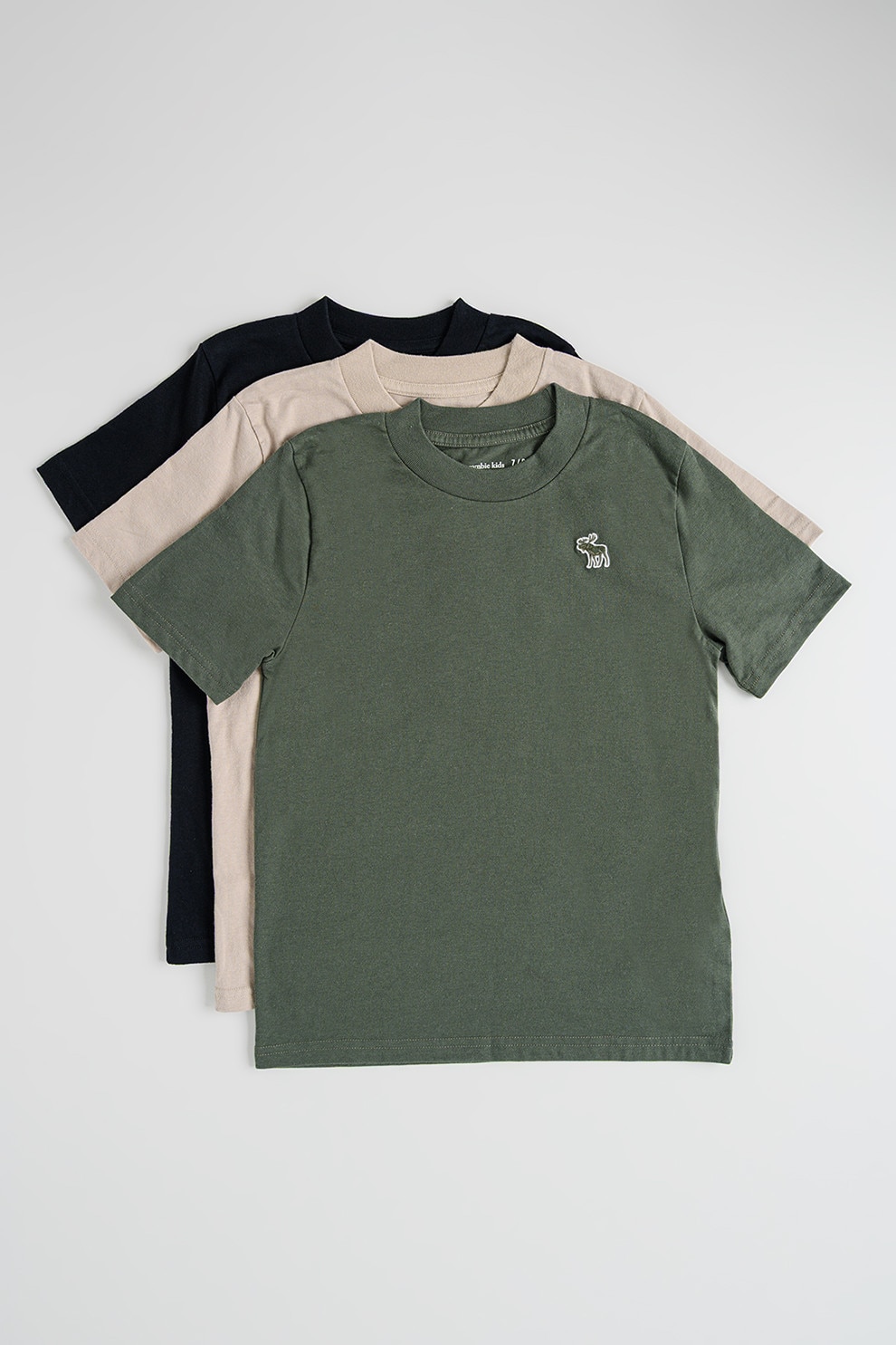 Abercrombie & Fitch, Set de tricouri din amestec de bumbac - 3 piese, Verde, Negru, Bej, 145-152 CM