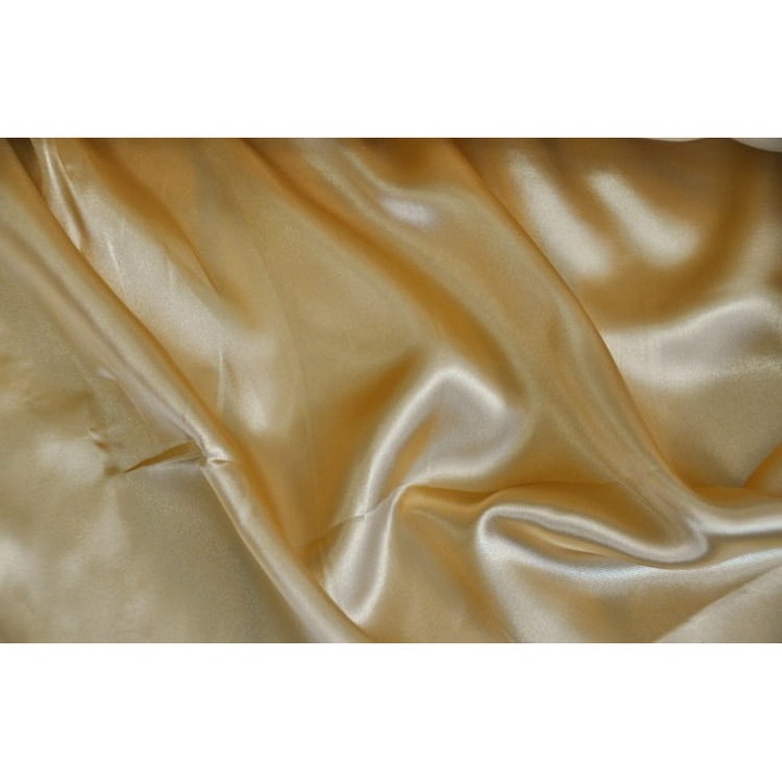 Material satinat, 150cm, culoare aurie, 100% poliester, 120g/m²