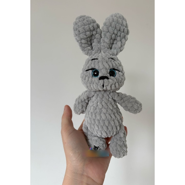 Binky, Iepurasul Cel Mic si Dragalas - jucarie crosetata