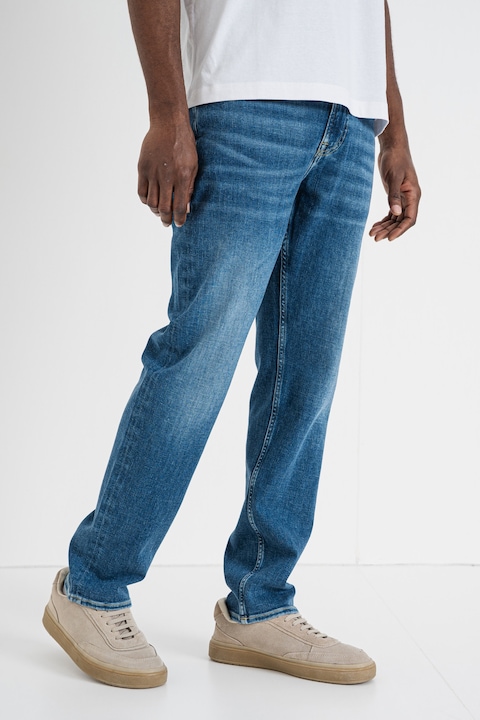 GUESS, Blugi slim fit cu aspect decolorat, Albastru melange