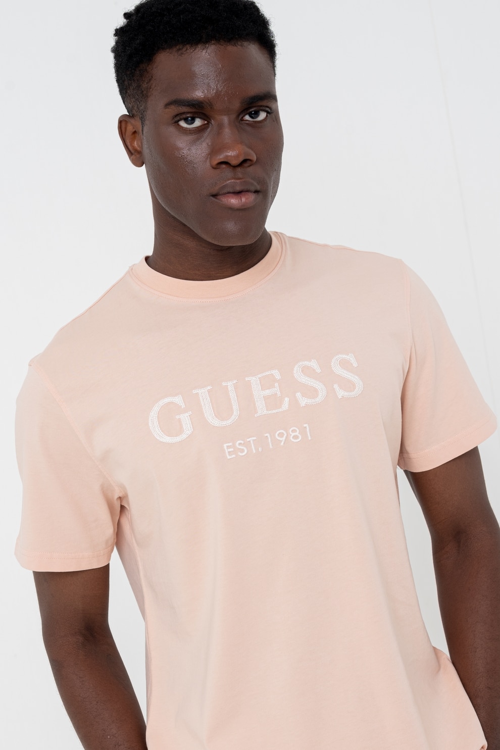 GUESS, Tricou de bumbac cu logo brodat, Piersica, Alb murdar, XL