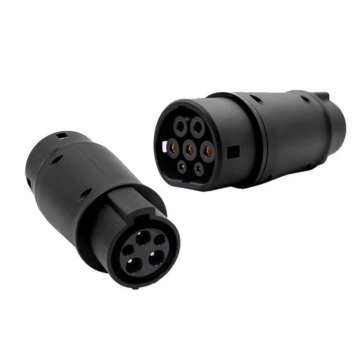 Adaptor Tip 1 la Tip 2, 16A/32A, rezistent la apa IP54, 0.5kg